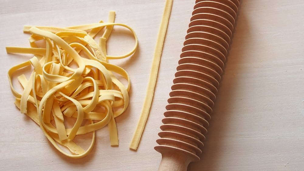 Amazon | EPPICOTISPAI 木製パスタカット用めん棒（タリアテッレ